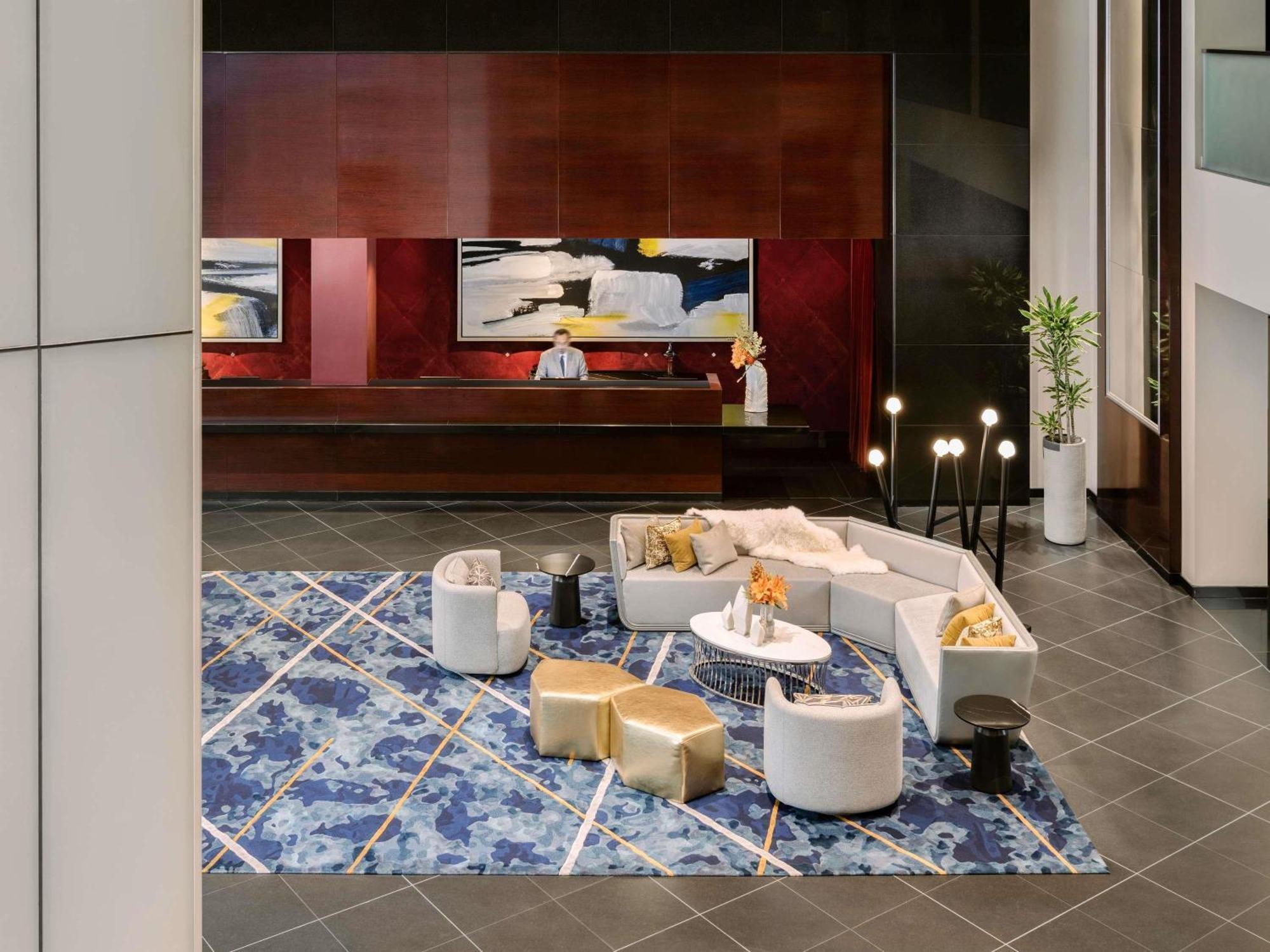 Sofitel Magnificent Mile Hotel