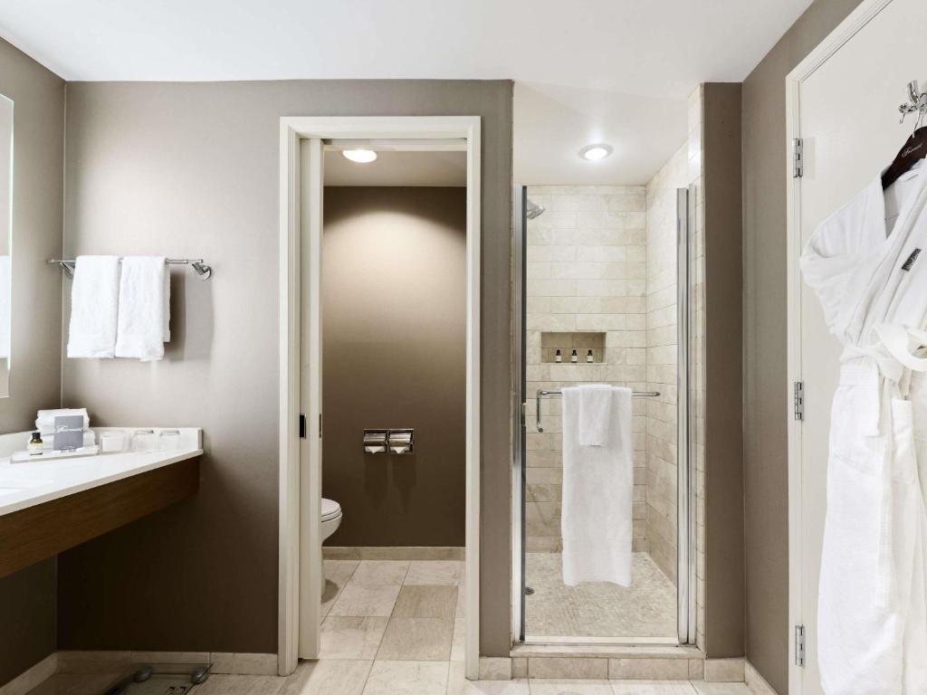 Fairmont Millennium Park Hotel 4*