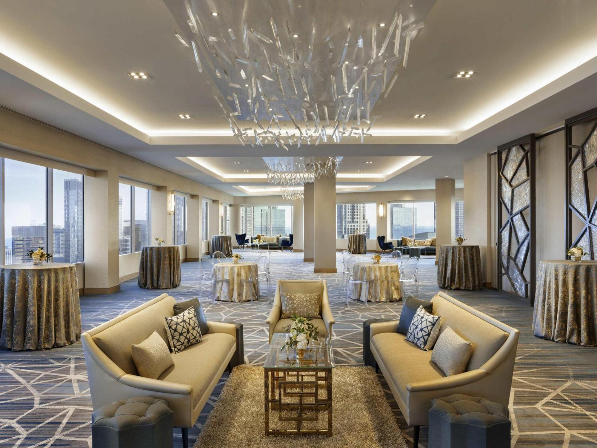 Swissotel Chicago