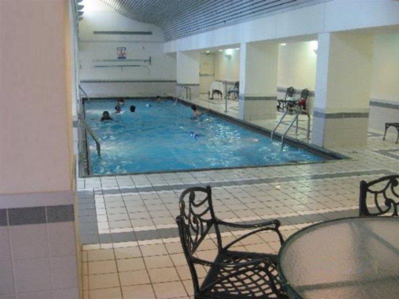 Hotel Courtyard By Marriott Downtown/river North 3*