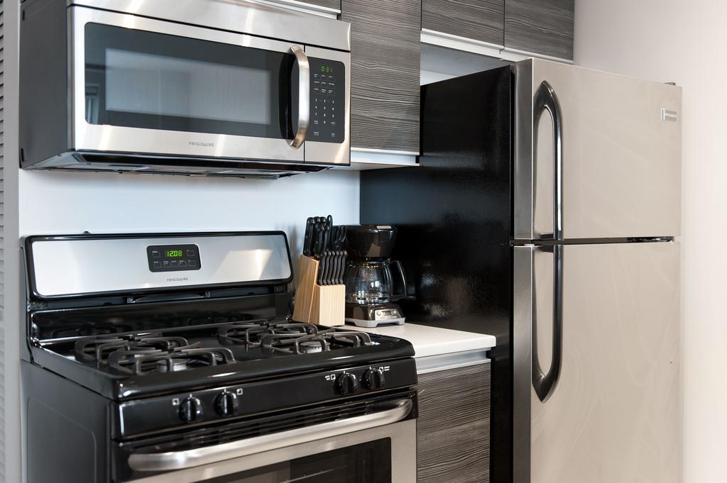 Studio On E Roosevelt Road Apt 705 Chicago