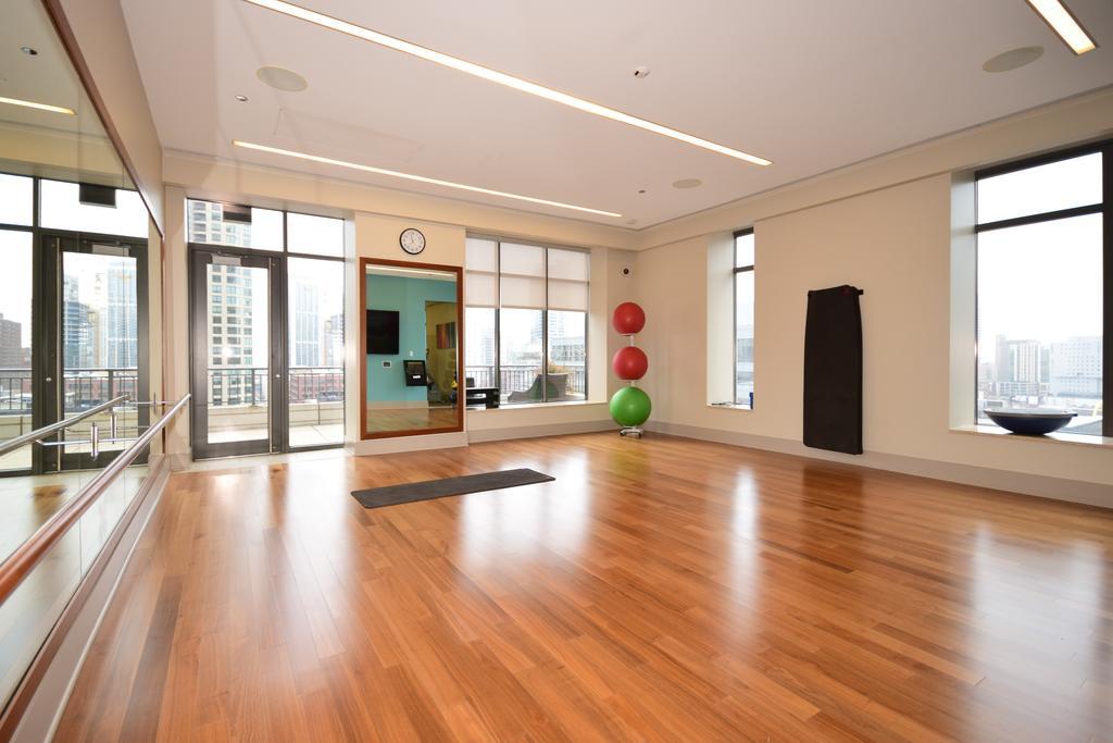 Modern River North Apartment Chicago