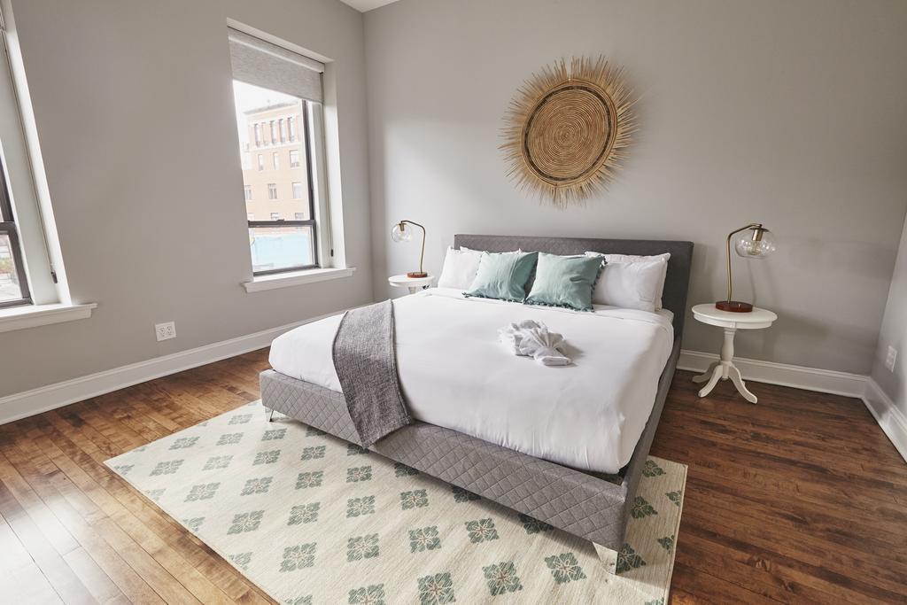 Sonder — North Wells Aparthotel Chicago