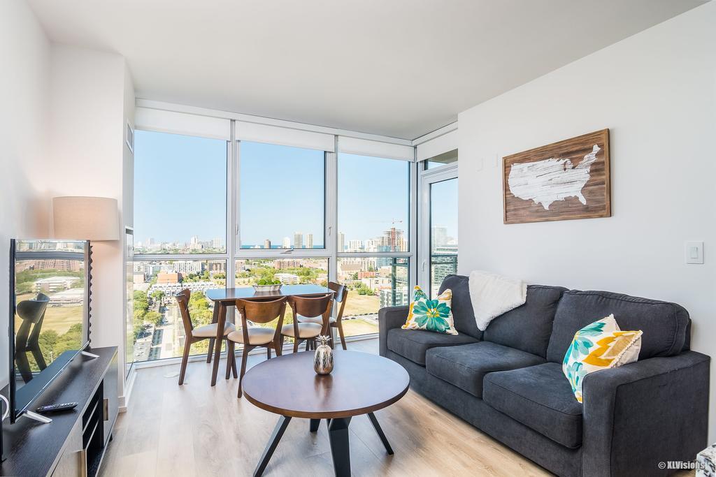 Apartment Apartment In River North Downtown Chicago *