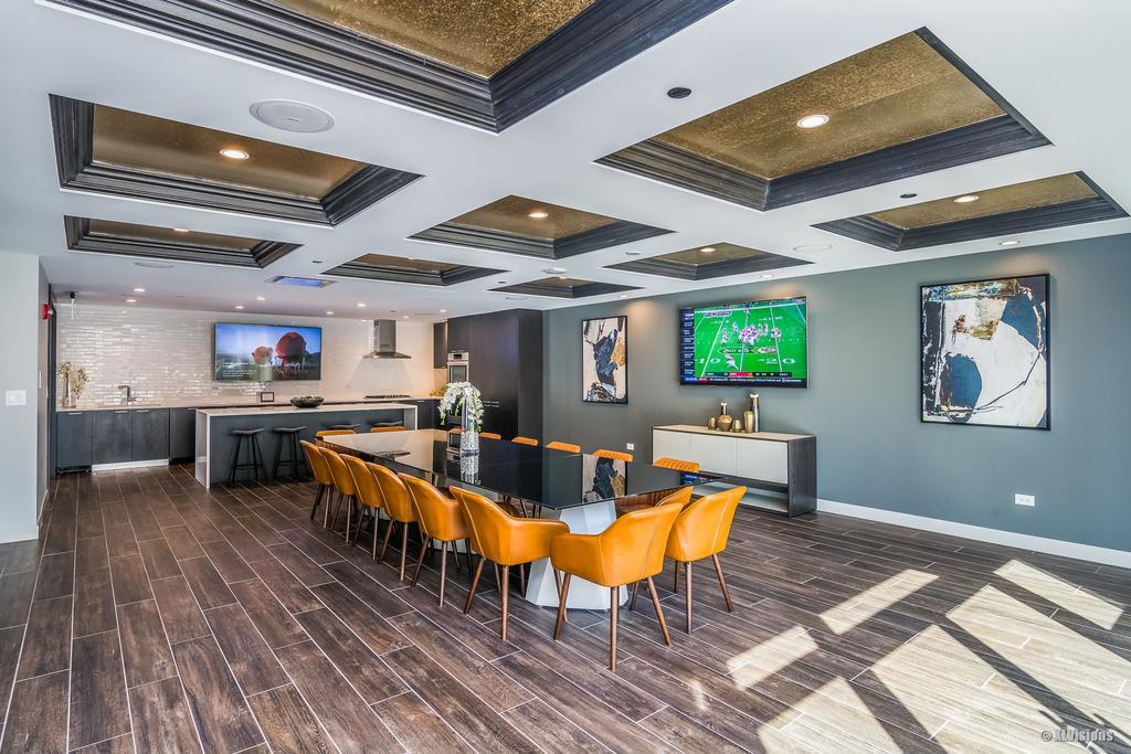 Apartment In River North Downtown Chicago *