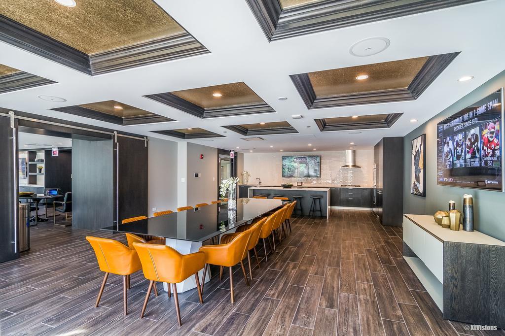 Apartment Apartment In River North Downtown Chicago *