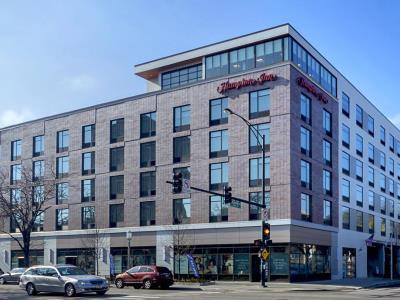 Hotel Hampton North-loyola Station, Il 3*