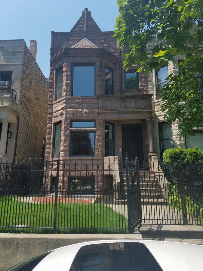 Apartamento Forrestville Ave Large