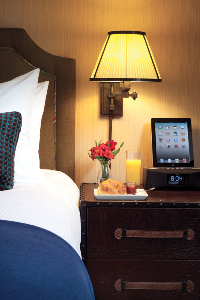 Lincoln, A Joie De Vivre 4*