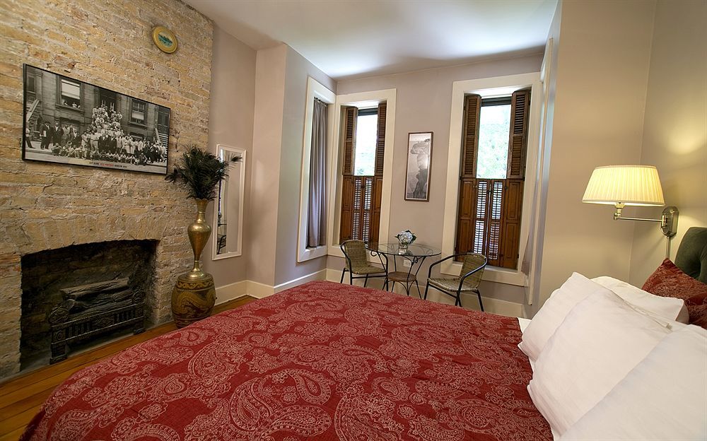 Bed & Breakfast Wicker Park 3*