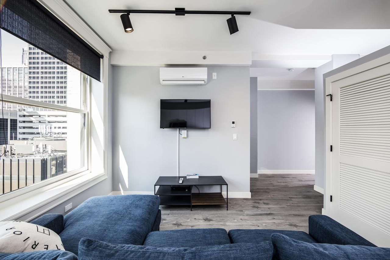 Apartment Plum *