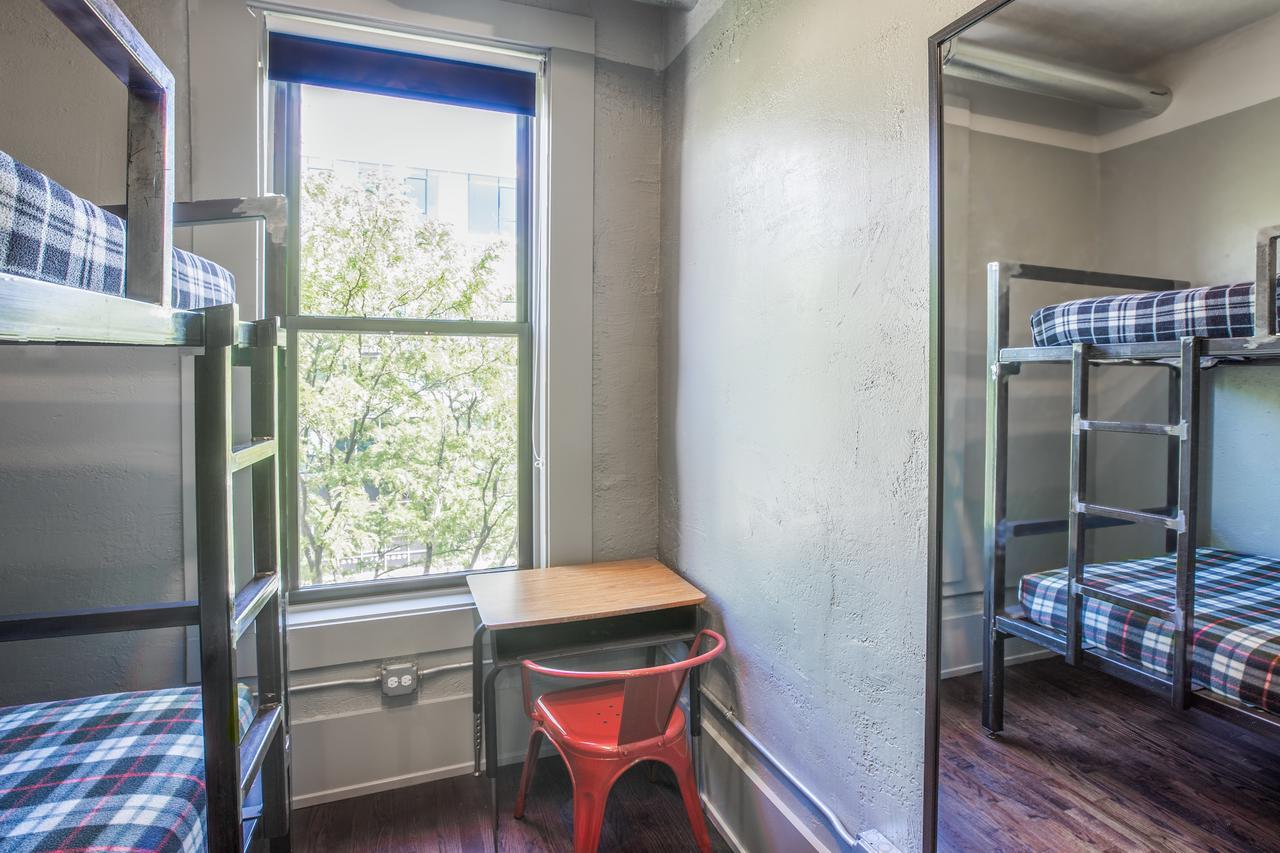 Albergue Holiday Jones Chicago