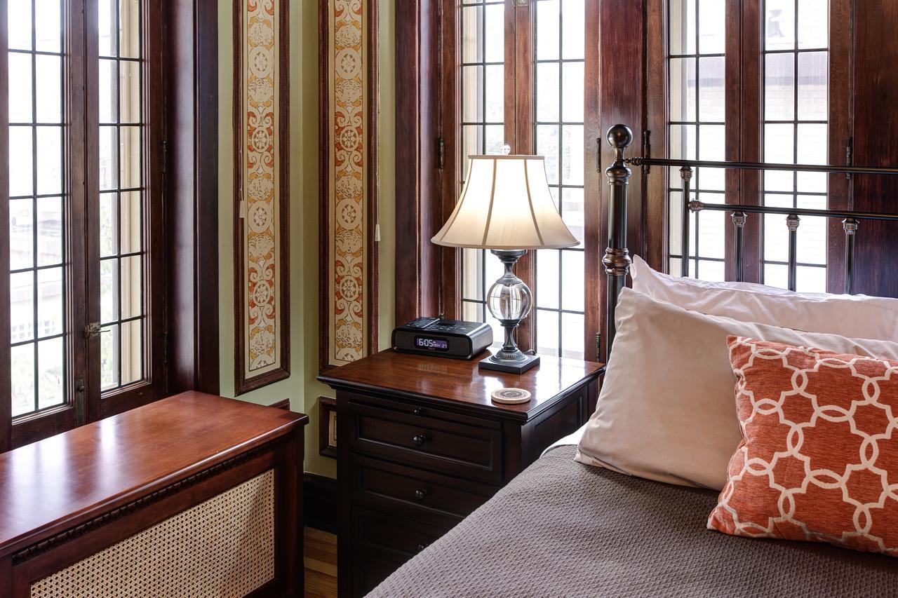 Lang House B&B - Chicago Couette-café