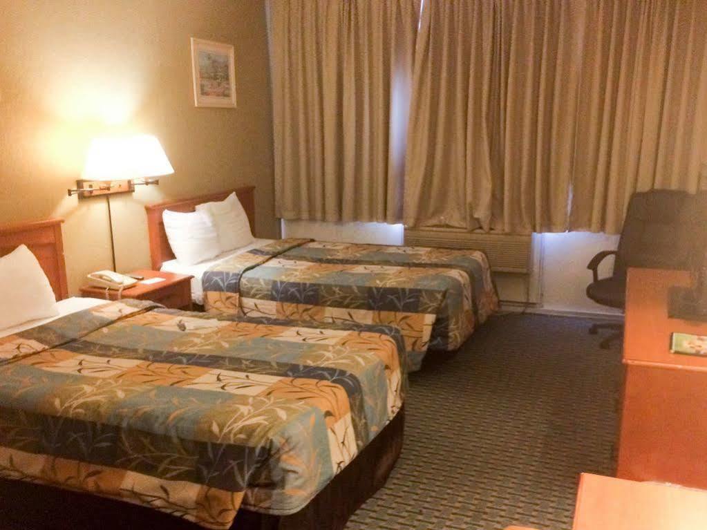 Days Melrose Park/o'hare South Apartment Chicago