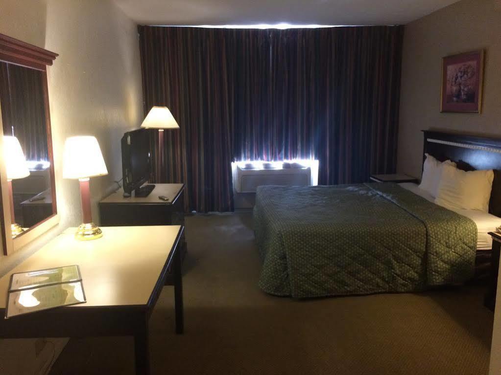Days Melrose Park/o'hare South Apartment Chicago
