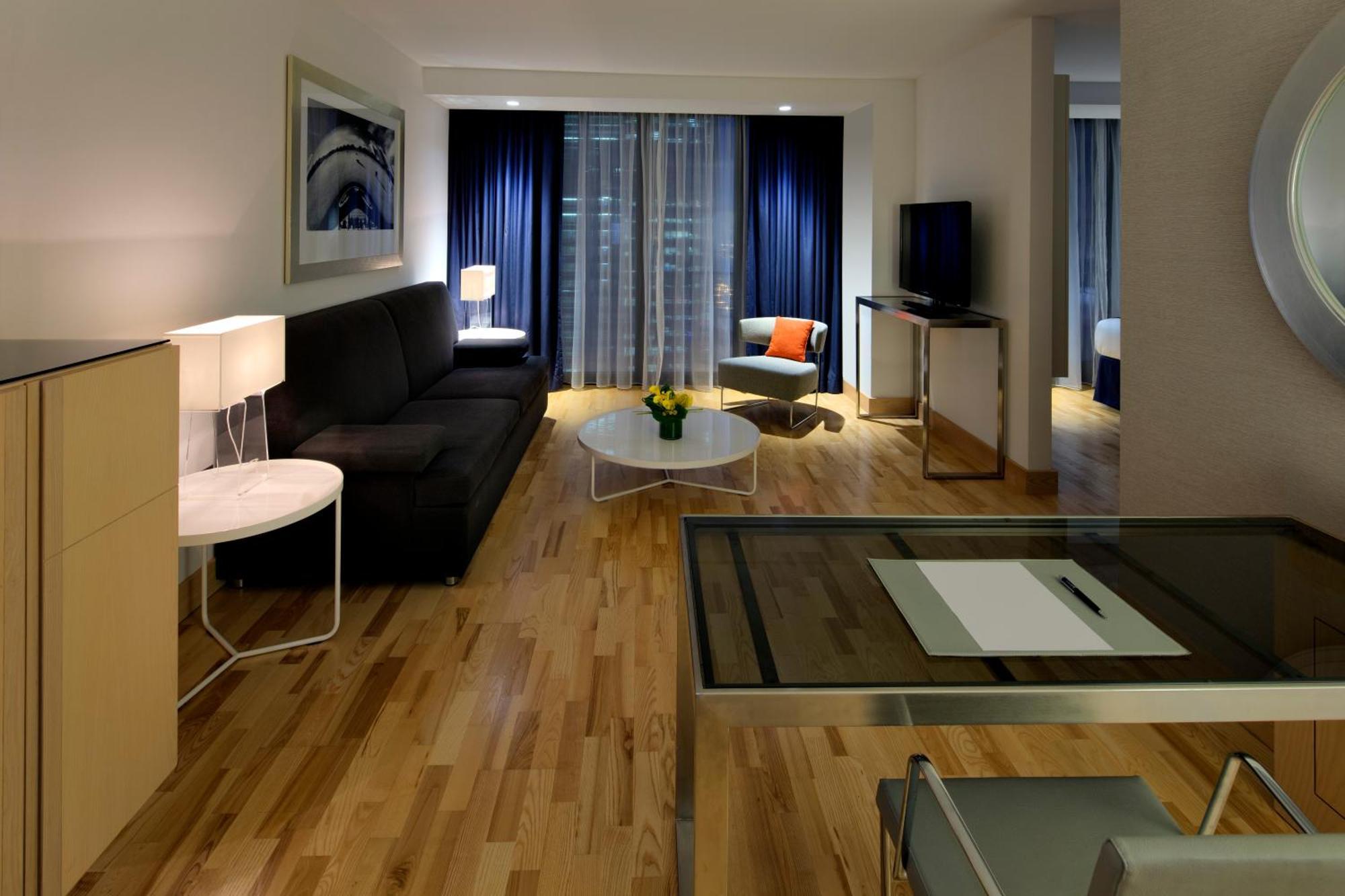 Radisson Blu Aqua Hotel, Chicago