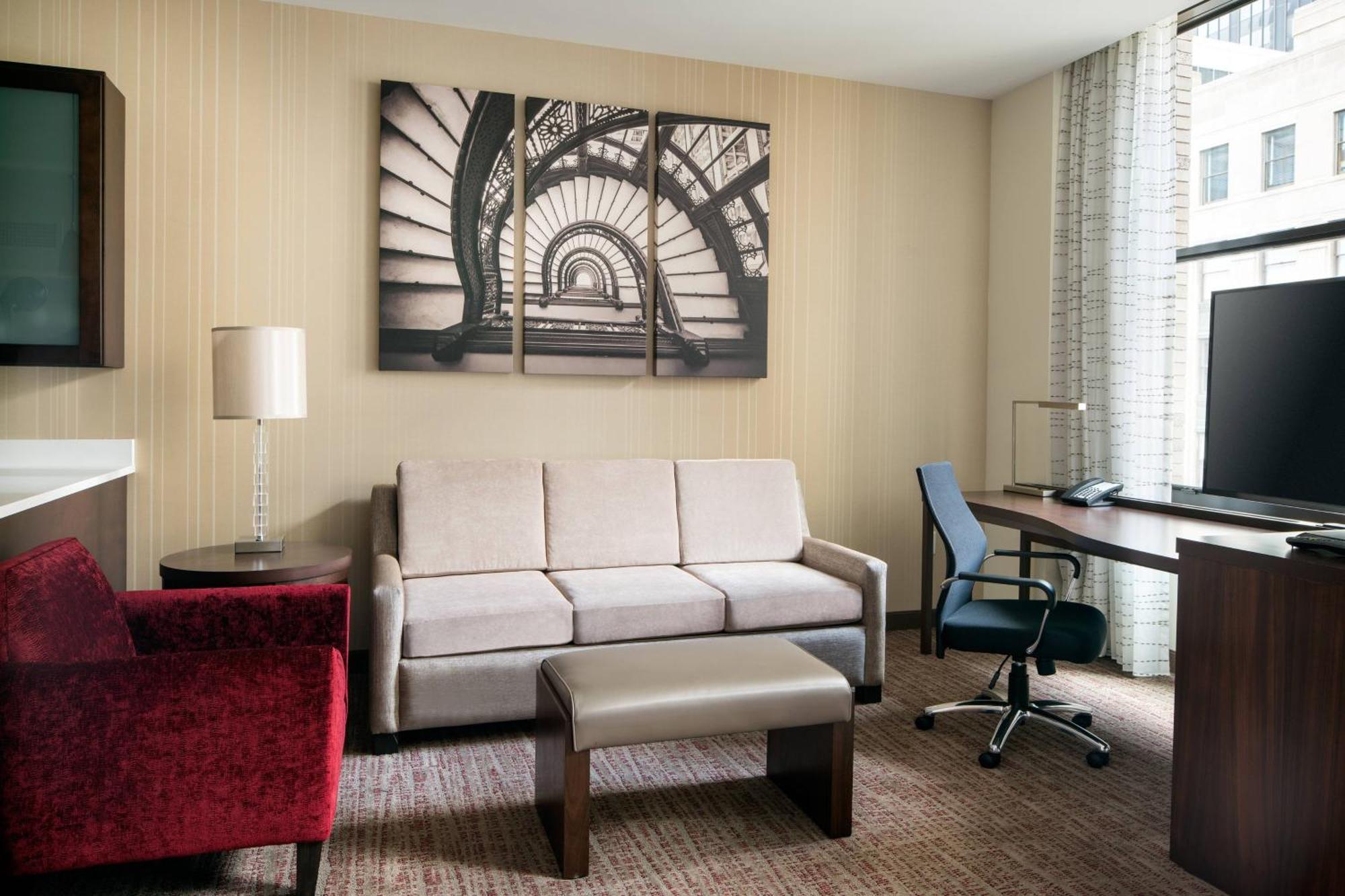 By Marriott Downtown/loop Hotel Chicago