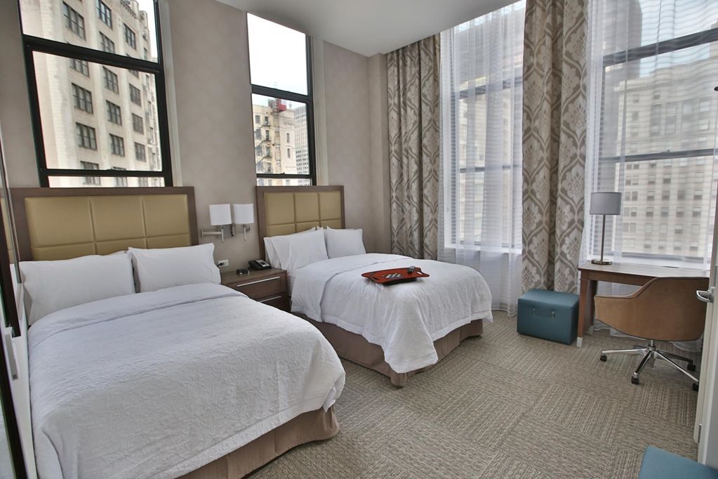 Hampton Downtown/n Loop/michigan Ave 3*