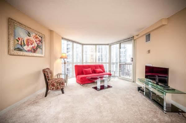 - Eugenie Terrace Two-bedroom * Chicago