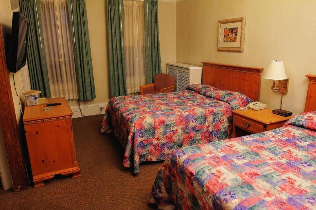 At Lincoln Park Hotel Chicago