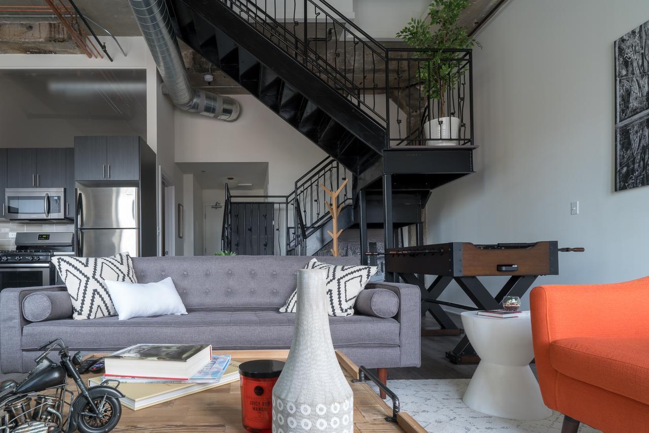 Mccormick Place Lofts By Cloud9 Apartment *