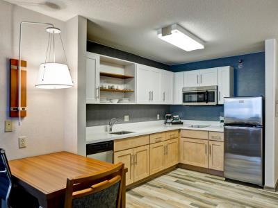 Hotel Homewood By Hilton Chicago-downtown Chicago