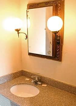 Hotel Skylark Chicago