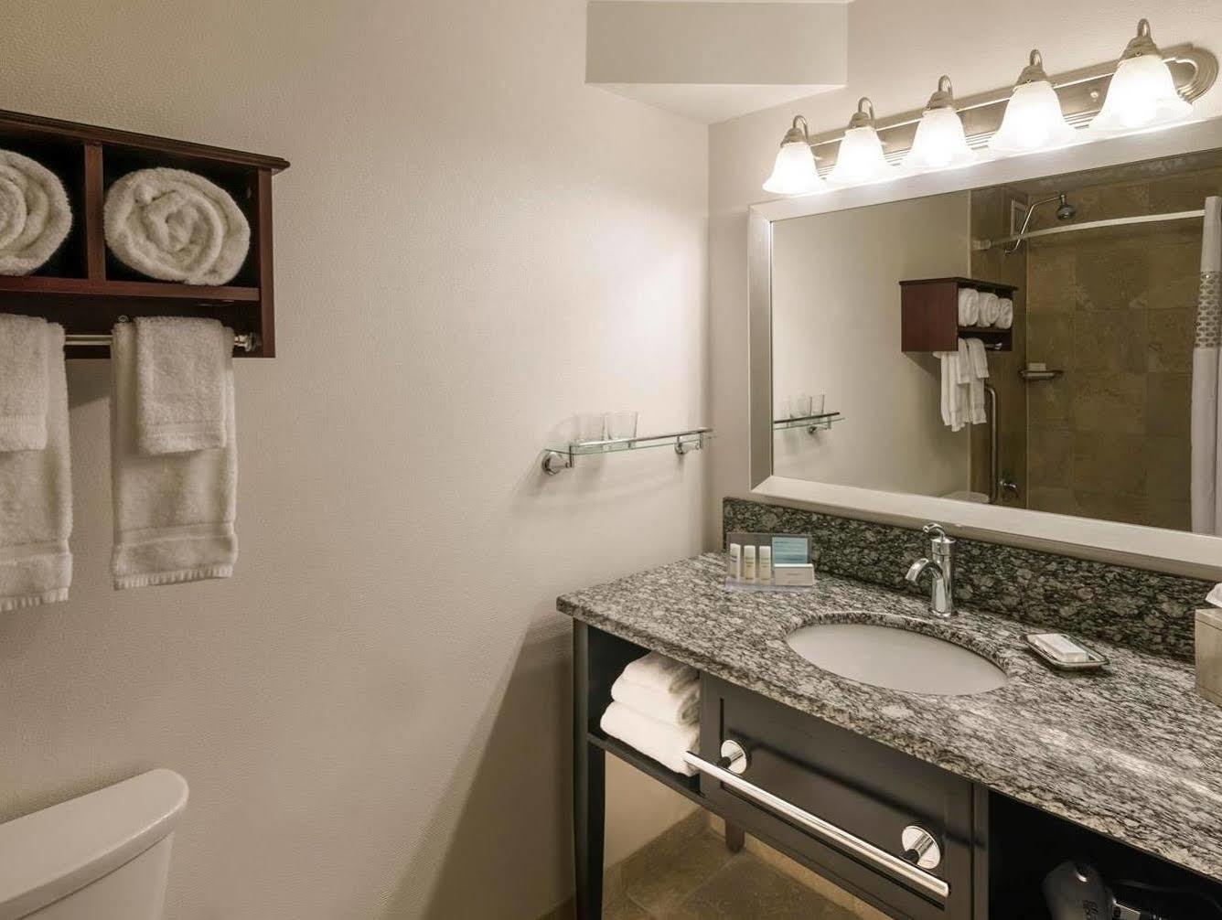 Homewood By Hilton Downtown - Magnificent Mile Chicago