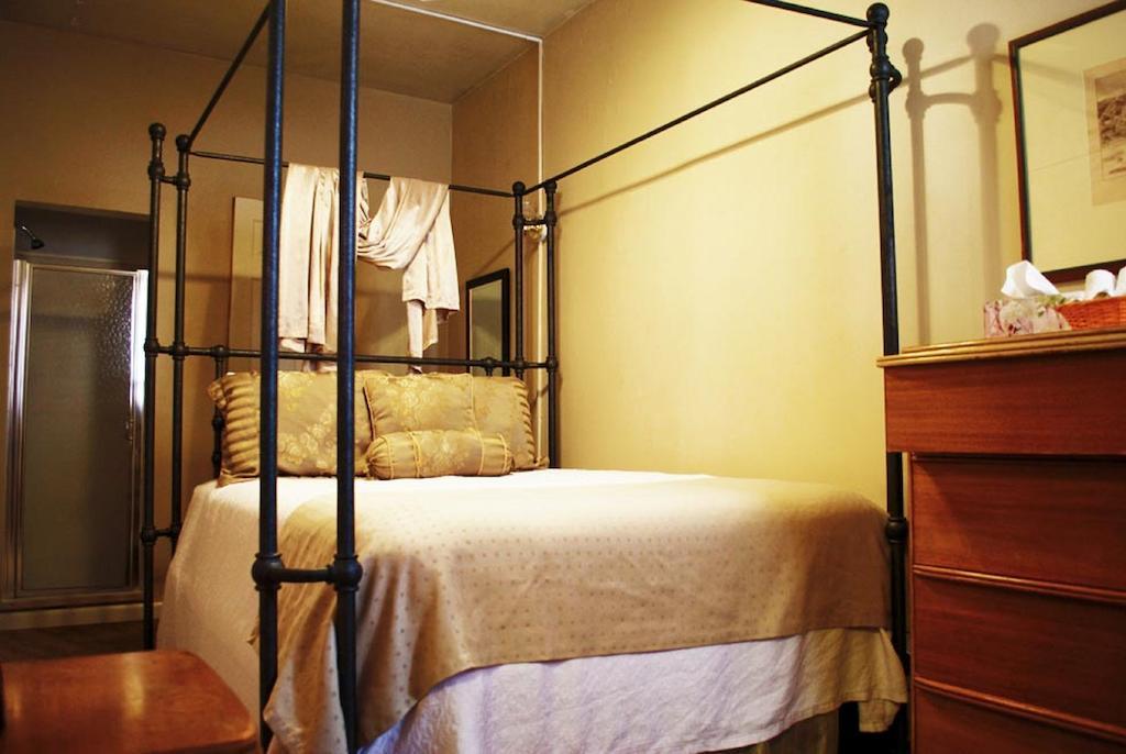 Couette-café Old 2*