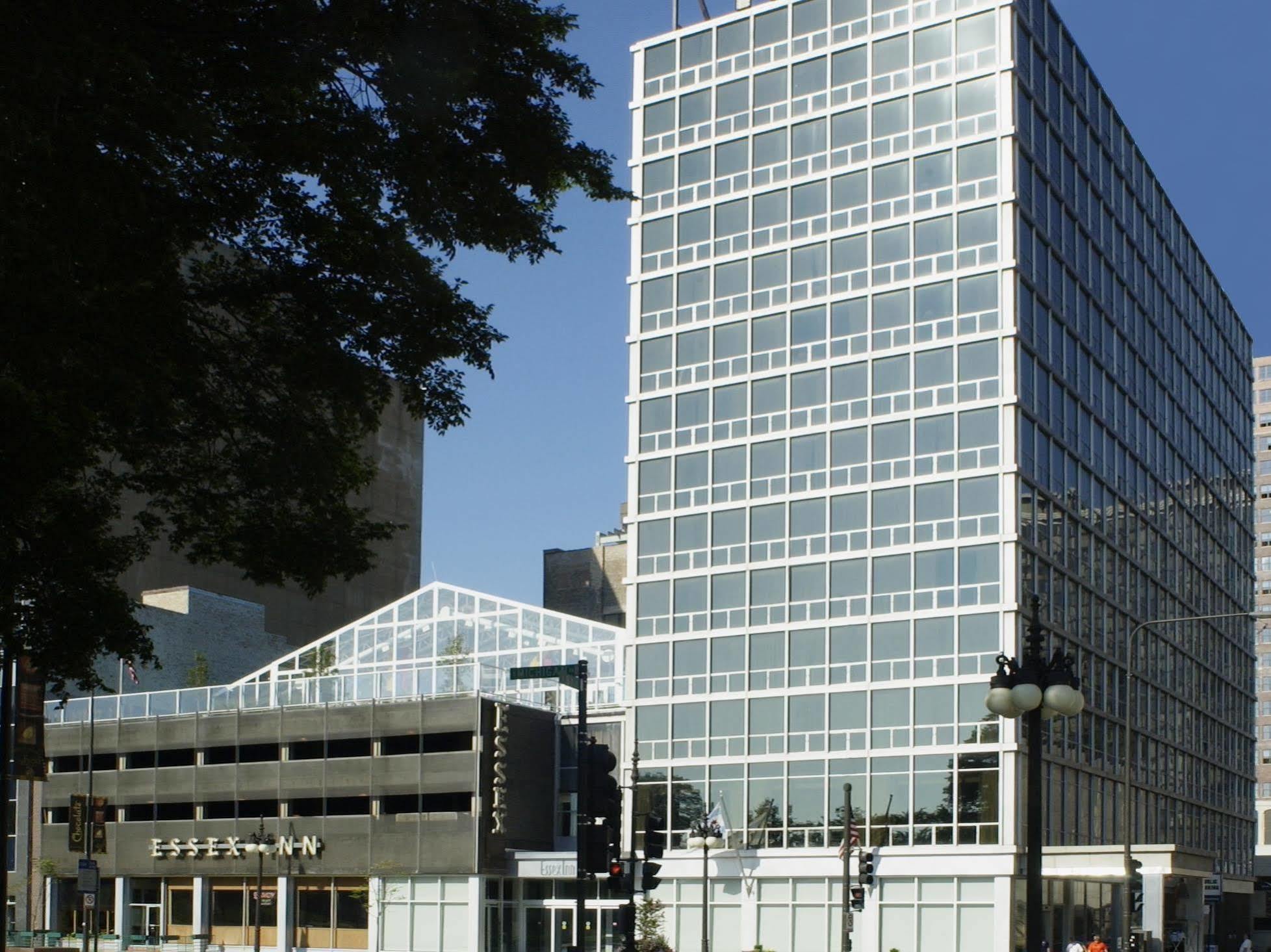 Le Meridien Essex 4* Chicago