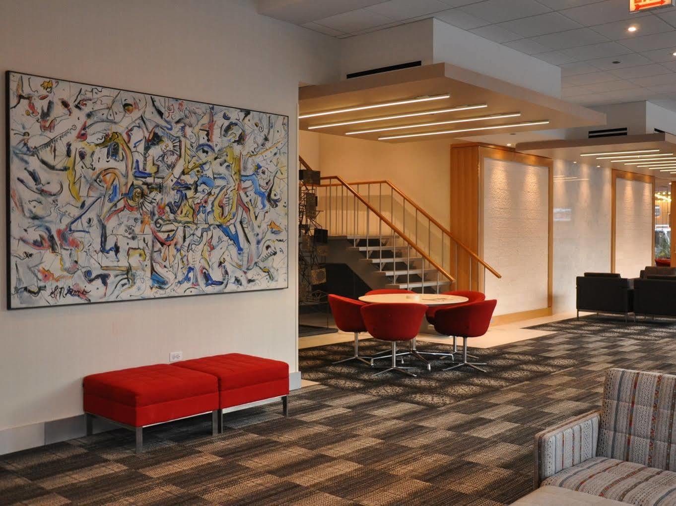 Le Meridien Essex 4*