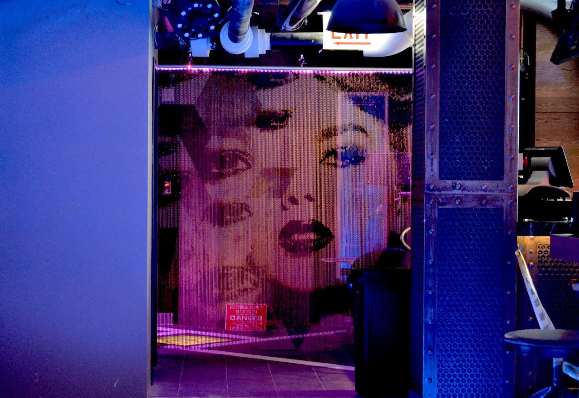 Hotel Ac Downtown Chicago