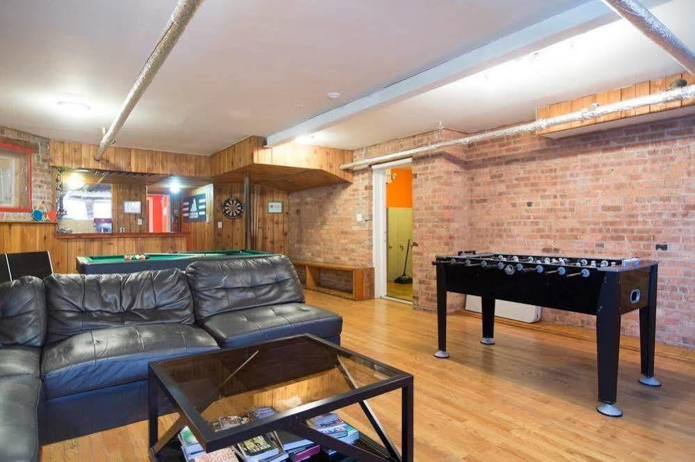 Wrigley - (adults Only) Albergue *