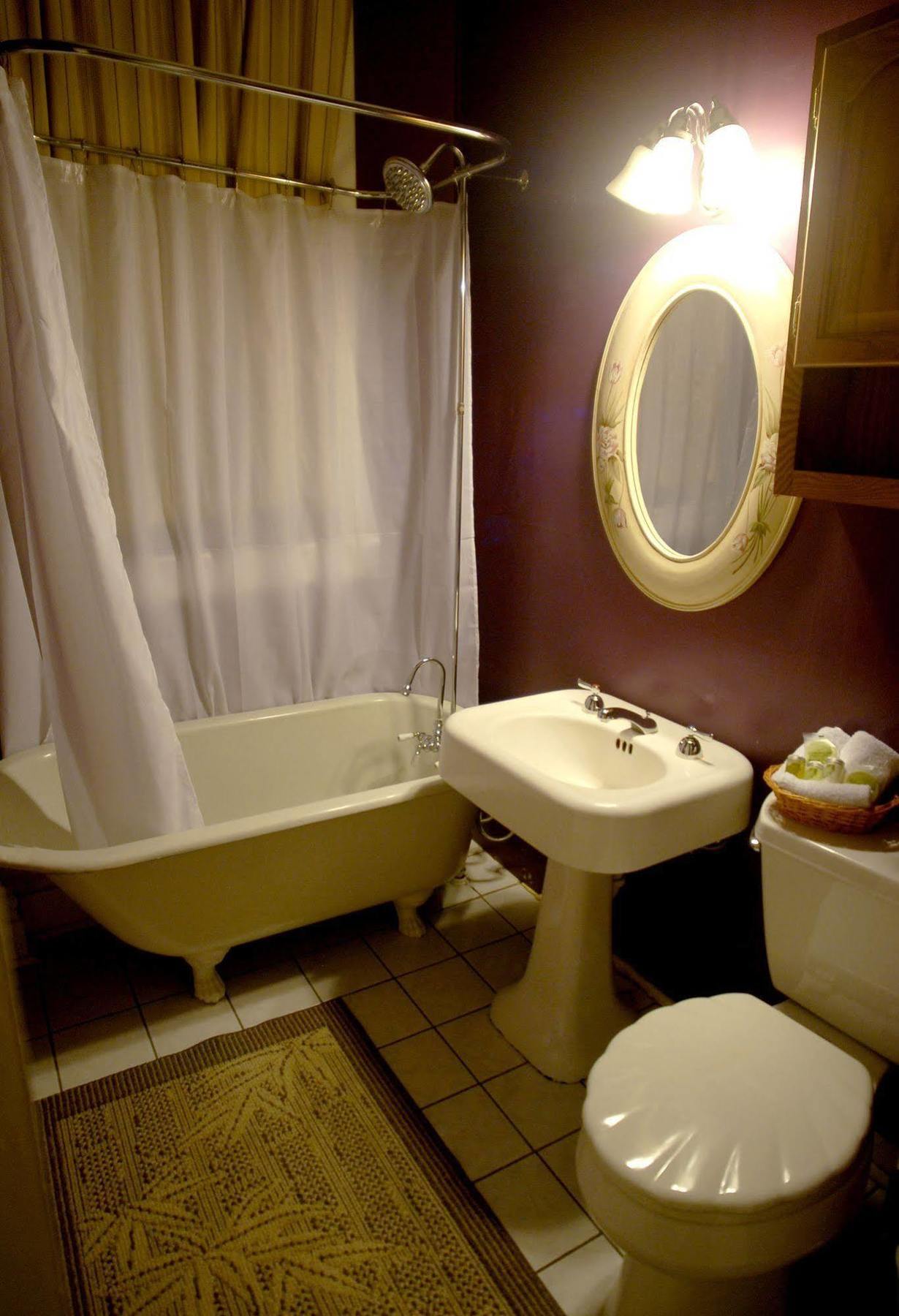 Couette-café Old 2*