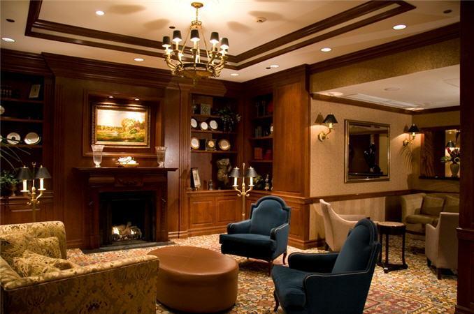The Seneca & Hotel 4*