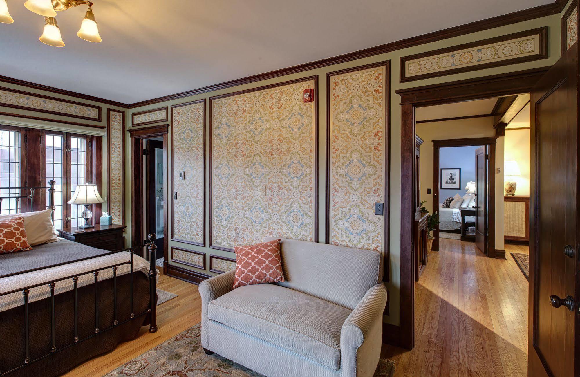 Lang House B&B - Chicago Couette-café