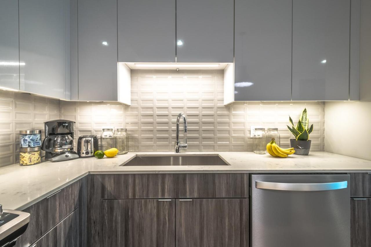 West Loop Lofts Aparthotel 4*