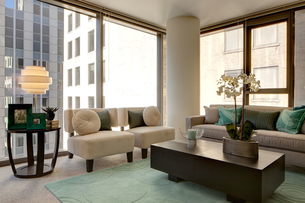 Apartment Oakwood 200 Squared Chicago