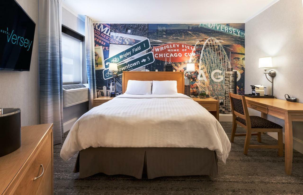 Hotel Versey Lincoln Park