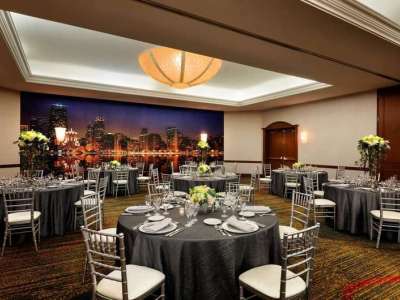 Hotel Hilton Magnificent Mile Chicago