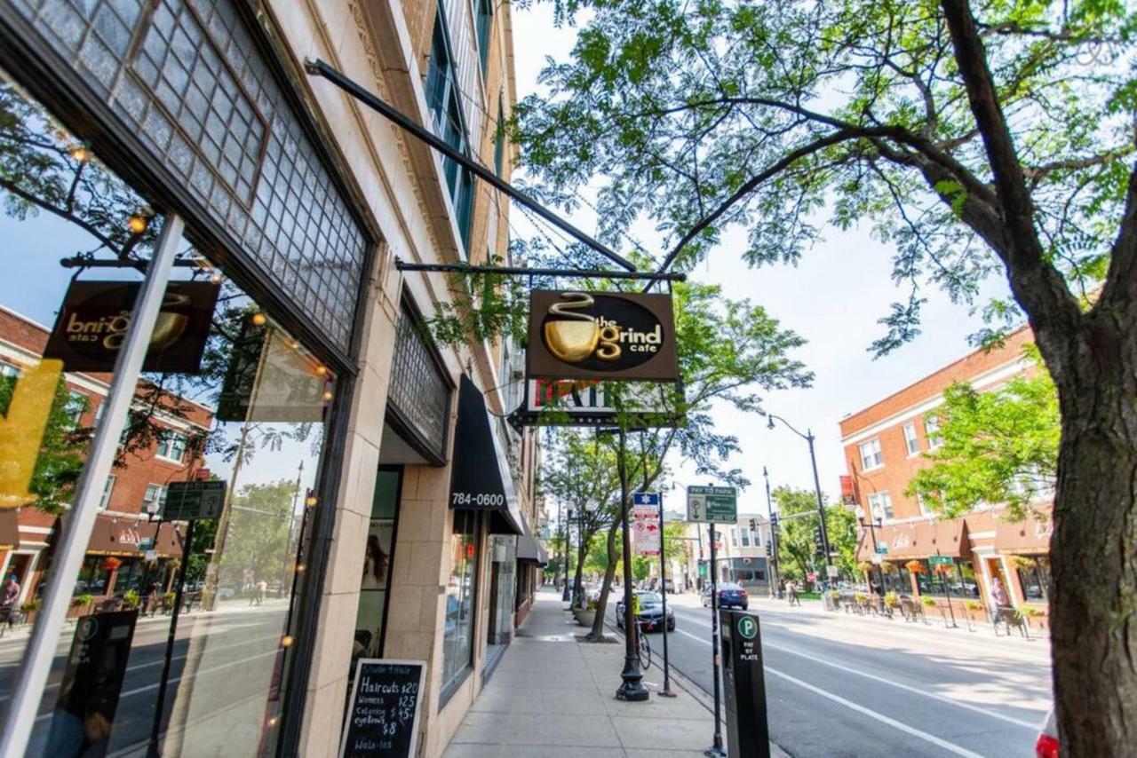 Lively 2br In Lincoln Square - Eastwood 1 *
