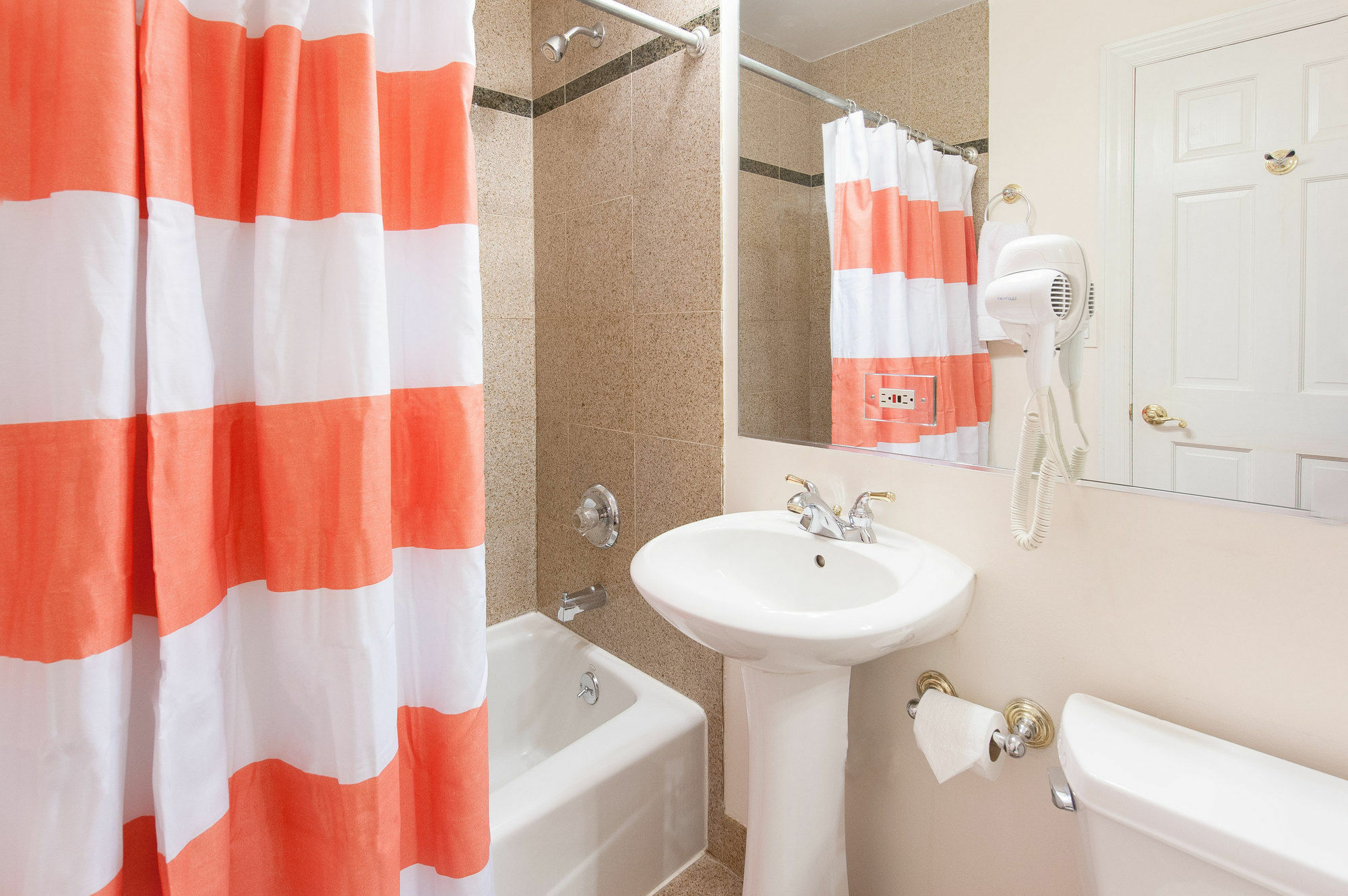 Airy In Gold Coast By Sonder Apartment Chicago