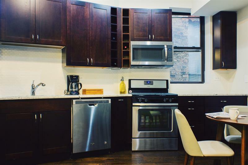 Apartment Architectural 2br In Lincoln Park By Sonder Chicago