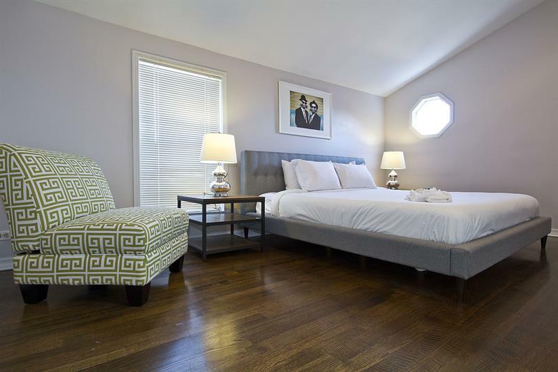Apartment Grand 3br In Roscoe Village By Sonder Chicago