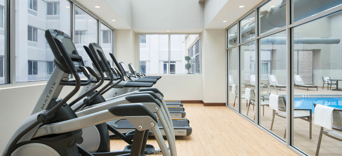 Hotel Ac Downtown 4*