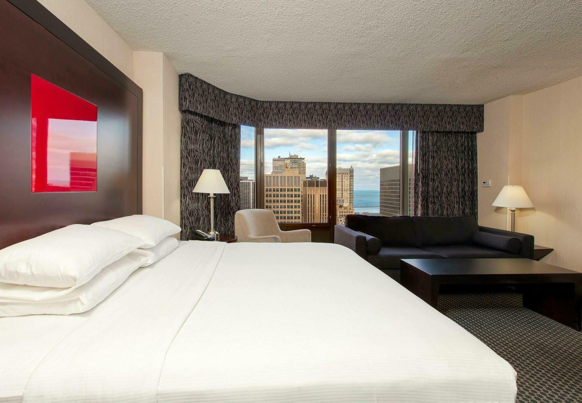 Hotel Doubletree By Hilton Magnificent Mile