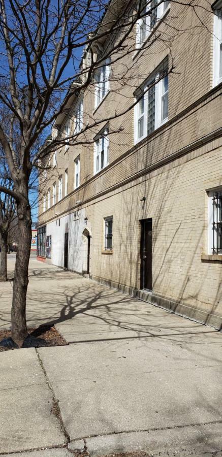 1549 North Maplewood Avenue Apartment Chicago