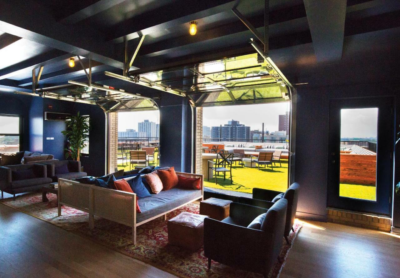 Uptown Gem * Chicago