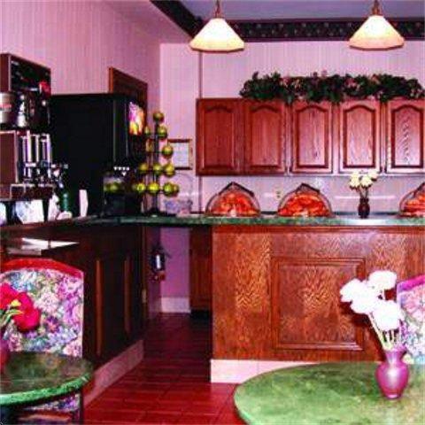 At Lincoln Park Hotel Chicago