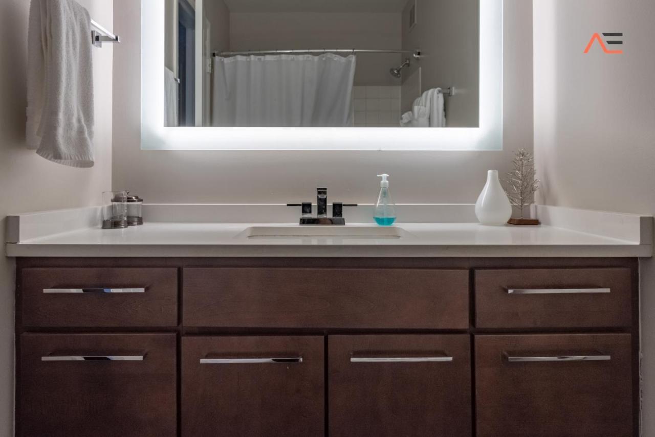 Envitae 3br Downtown Luxurious Views & Pool